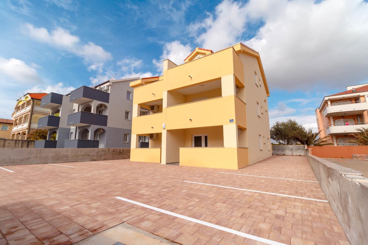 Summer Fun Apartments Новаля Екстериор снимка