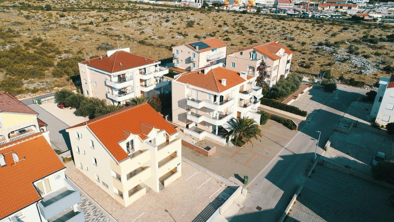 Summer Fun Apartments Новаля Екстериор снимка